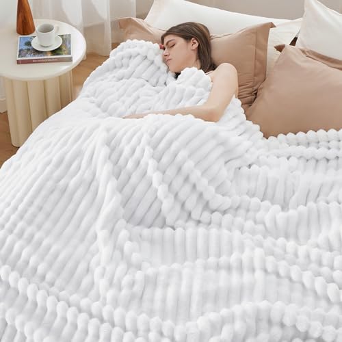 Bedsure Full Size Fleece Blankets for Bed Bright White 84"x90" - Image 3
