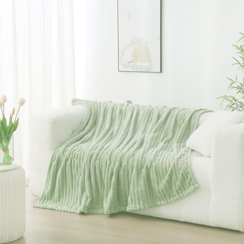 Cream Green Fleece Throw Blanket 60”×80” for Couch Sofa Livingroom - Image 2