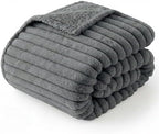 Bedsure ComfyFleece® Waterproof Dog Blankets for Small Dogs,25x35 by BEDSURE