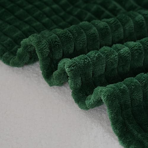 Puncuntex Fleece Throw Blanket Dark Green 50"×60" with Square Grid Design - Image 5