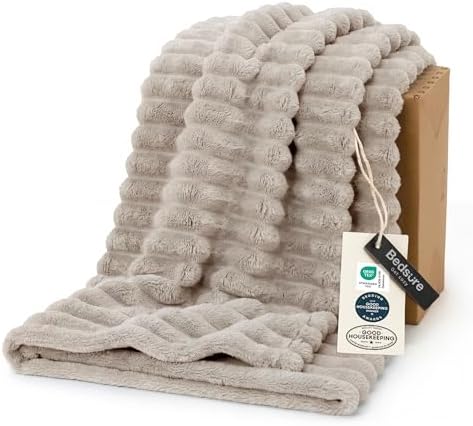 Bedsure Soft Twin XL Blanket for Bed Dorm Beige 66"x90" by BEDSURE