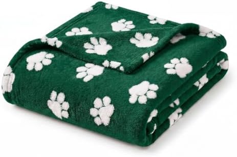 Horaldaily Christmas Green Dog Paw Shape 3D Textured Throw Blanket 50x60 - Image 4