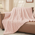 BEDELITE 3D Checked Pink Fleece Throw Blanket for Couch, 50x70 Inch - Image 2