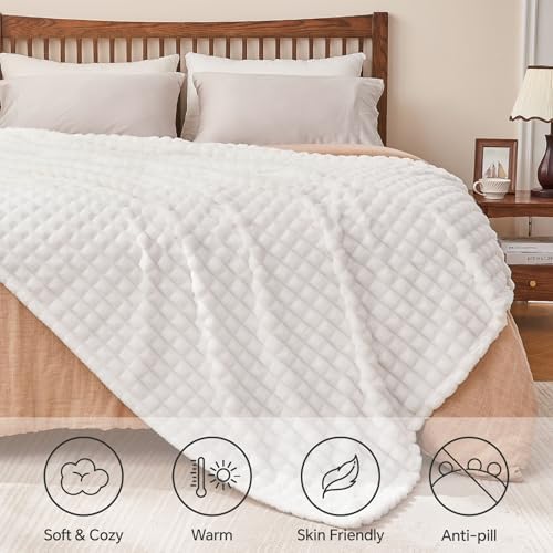 BEDELITE White Fleece Twin Blanket for Couch Dorm Room Decor, 60x80 Inch - Image 5