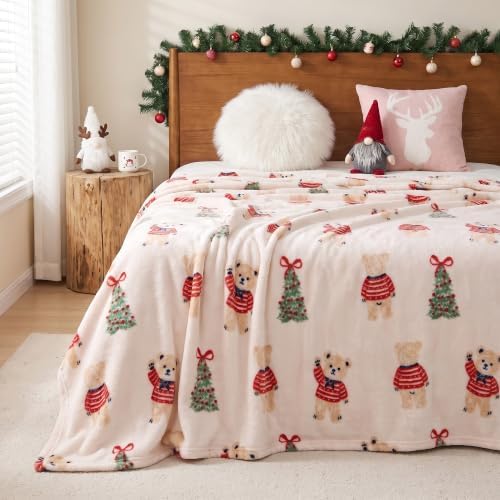 Gogreen Cozy Christmas Blanket - 300 GSM Flannel Throw Size for Home Decoration - Ultra Soft (Christmas Tiny Bear, Throw - 50" x 60") - Image 3