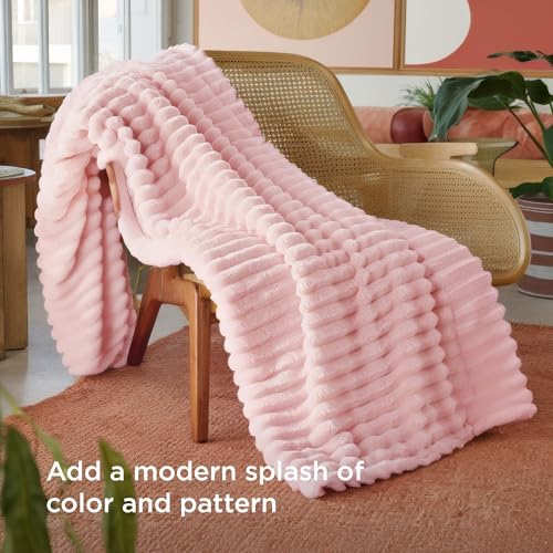 Bedsure Soft Coral Pink Throw Blanket for Couch Decor Gifts 50"x70" - Image 3