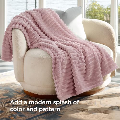 Bedsure Soft Twin Blanket for Bed Decor Gifts Pink 60"x80" - Image 3