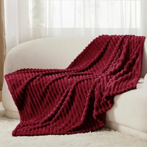 Bedsure Soft Twin XL Blanket for Bed Dorm Deep Red 66"x90" - Image 5