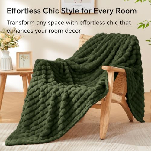 BEDELITE 3D Checked Olive Green Throw Blanket for Couch, 50x60 Inches - Image 4