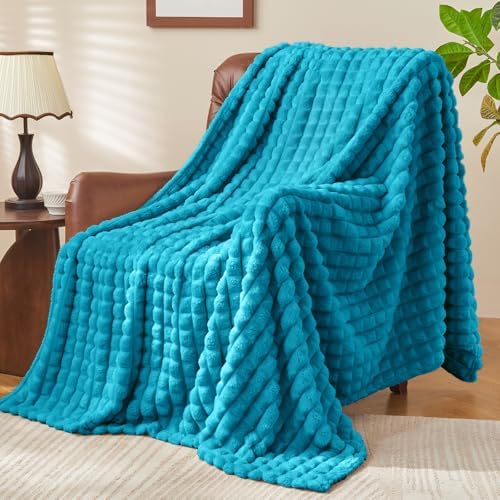 BEDELITE 3D Checked Teal Fleece Twin Throw Blanket for Bed, 60x80 Inch - Image 3