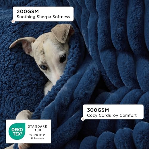 Bedsure ComfyFleece® Waterproof Dog Blankets for Large Dogs,50x60" - Image 2