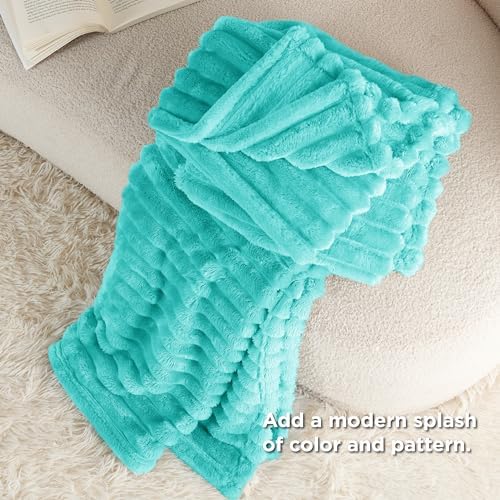 Bedsure Soft Throw Blanket for Couch Decor Gifts Blue Fog 50"x70" - Image 4