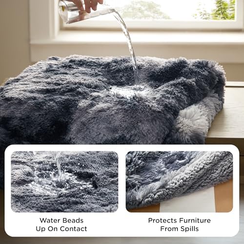 Bedsure Waterproof Dog Blankets for Large Dogs, Fluffy Faux Fur, 50×60" - Image 4