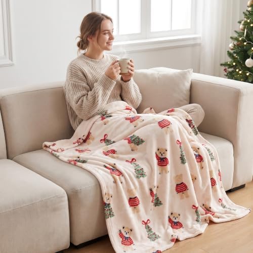 Gogreen Cozy Christmas Blanket - 300 GSM Flannel Throw Size for Home Decoration - Ultra Soft (Christmas Tiny Bear, Throw - 50" x 60") - Image 6