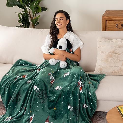 Berkshire Blanket Peanuts® Heavyweight Christmas Blanket,VelvetLoft® Cute Character Snoopy Plush Bed Blanket,Peanuts Be Merry and Bright Green,60 in x 70 in (Official Peanuts® Product) - Image 2