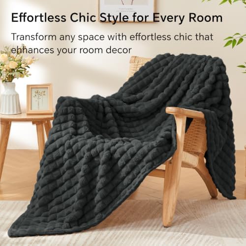 BEDELITE Charcoal Grey 3D Checked Fleece Twin Blanket for Couch, 60x80 Inch - Image 3