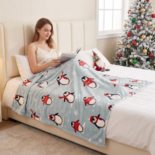 Gogreen Christmas Fleece Throw Blankets for Couch & Bed - Lightweight Plush Cozy Fuzzy Soft Blankets and Throws for Sofa, Christmas Penguin, 50x60 Inches - B - Image 4