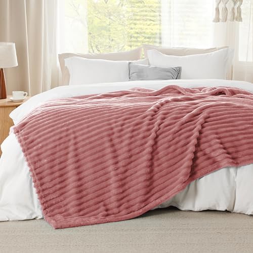 Bedsure Soft King Size Blankets for Bed Dusty Pink 108"x90" - Image 3
