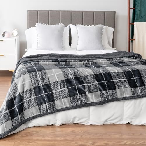PAVILIA Twin Plaid Sherpa Throw Blanket for Couch Sofa Bed Dark Grey, 60x80 - Image 2
