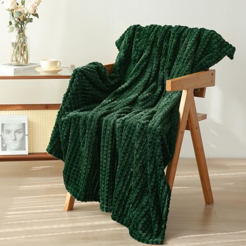 Puncuntex Fleece Throw Blanket Dark Green 60"×80" with Square Grid Design by Puncuntex
