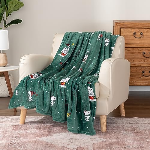 Berkshire Blanket Peanuts® Heavyweight Christmas Blanket,VelvetLoft® Cute Character Snoopy Plush Bed Blanket,Peanuts Be Merry and Bright Green,60 in x 70 in (Official Peanuts® Product) - Image 6