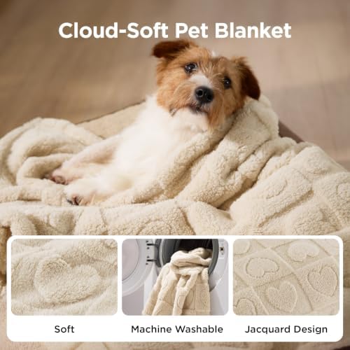 Bedsure Ultra Soft Dog Blankets for Large Dogs 300GSM Fleece, 40x50 White - Image 2