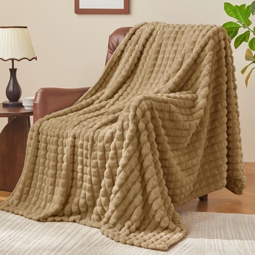 BEDELITE 3D Checked Camel Fleece Throw Blanket for Couch, 50x70 Inch by BEDELITE