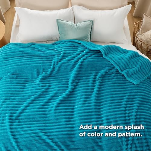 Bedsure Soft King Size Blankets for Bed Teal 108"x90" - Image 6