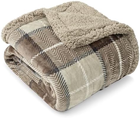 PAVILIA Plaid Sherpa Throw Blanket for Couch Sofa Bed, Dark Grey, 50x60 by PAVILIA