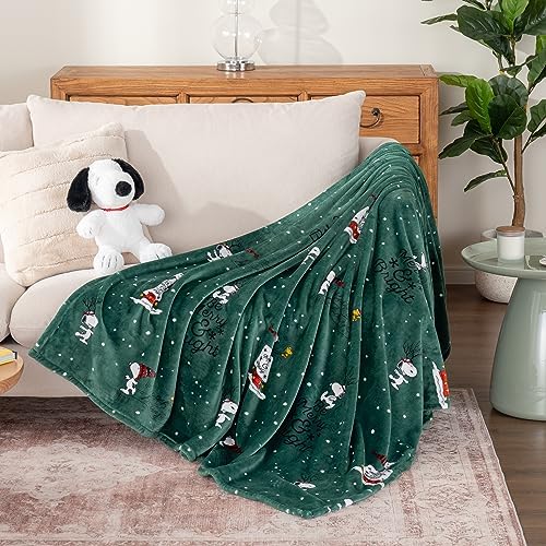 Berkshire Blanket Peanuts® Heavyweight Christmas Blanket,VelvetLoft® Cute Character Snoopy Plush Bed Blanket,Peanuts Be Merry and Bright Green,60 in x 70 in (Official Peanuts® Product) - Image 5