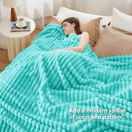 Bedsure Soft Cal King Size Blanket for Bed Blue Fog 102"x96" - Image 4