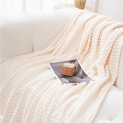Puncuntex Fleece Blanket Cream White 108"×90" with Square Grid Design - Image 4