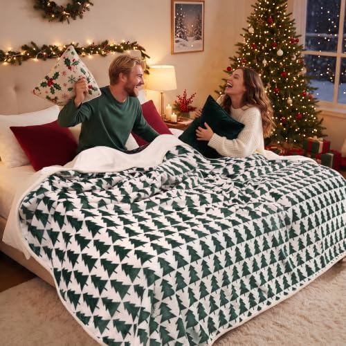 LOOBANI Waterproof Blanket for King Bed, Spill-Proof, 85"x108", Xmas Green - Image 6