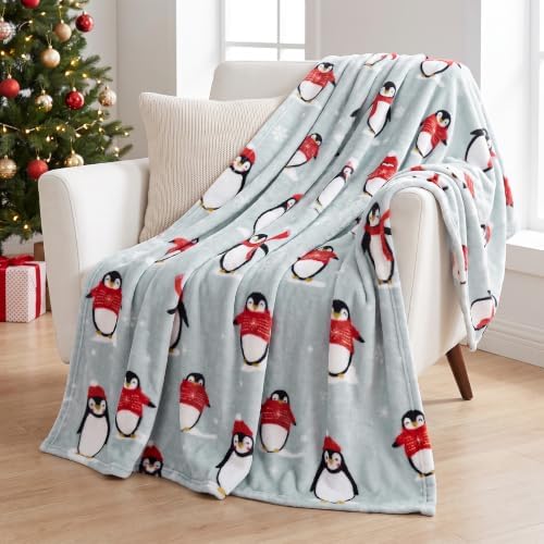 Gogreen Christmas Fleece Throw Blankets for Couch & Bed - Lightweight Plush Cozy Fuzzy Soft Blankets and Throws for Sofa, Christmas Penguin, 50x60 Inches - B by GOGREEN