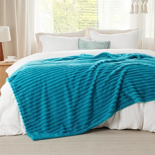 Bedsure Soft King Size Blankets for Bed Teal 108"x90" - Image 3