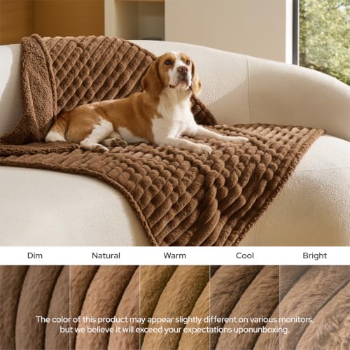 Bedsure ComfyFleece® Waterproof Dog Blankets for Medium Dogs 30"x40" - Image 6