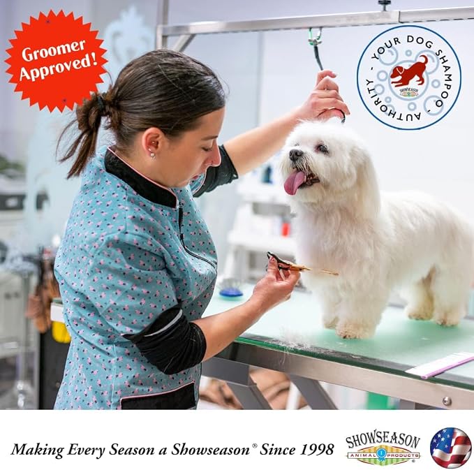 Showseason Blueberry-Coconut Pet Face Foam Cleanser for Dogs and Cats 8.5 oz. | No Rinsing Required | Easy Cleaning | Biodegradable and Non-Toxic | Made in The USA