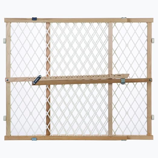 Toddleroo by North States - Diamond Mesh Wooden Baby Gate: Pressure Mounted Baby Gate for Doorways - Adjustable 26.5 to 42 Inches Wide - 23 Inches Tall