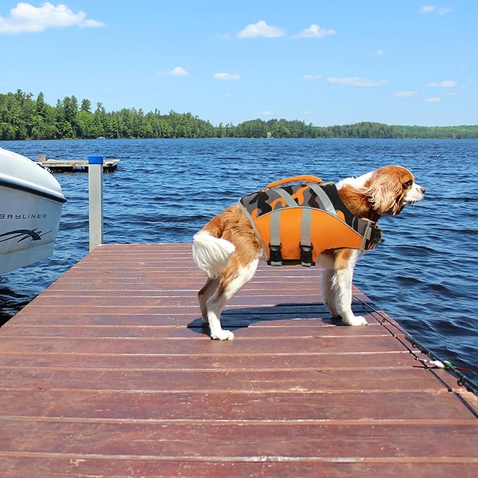 Kuoser Reflective Dog Life Jacket, Dog Life Vest for Swimming Boating | Adjustable Pet Lifejackets, High Flotation Doggie Swimsuit with Rescue Handle for Small Medium Large Dogs