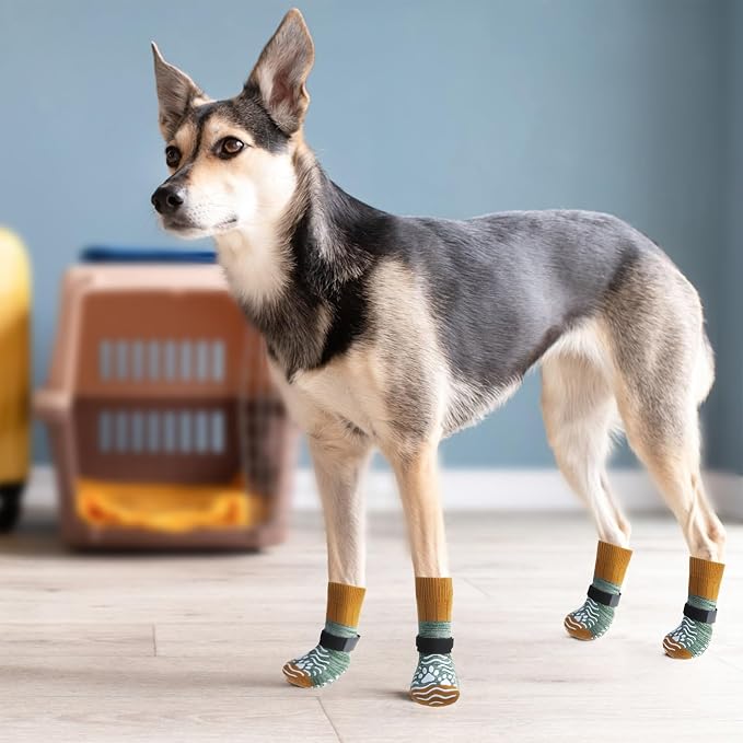 PUPTECK Anti Slip Dog Socks, Shoes with Grippers to Prevent Licking Hardwood Floors Traction, Rubber Boots & Paw Protectors, Senior Dogs Booties Deep Green