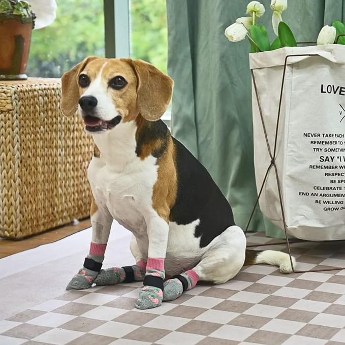 SCENEREAL Anti Slip Dog Socks to Prevent Licking Paws for Hardwood Floors | Double Sides Dog Shoes Boots & Paw Protectors for Hot/Cold Pavement, Dog Grippy Booties for Small Medium Large Senior Dogs
