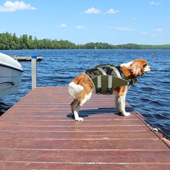 Kuoser Reflective Dog Life Jacket, Dog Life Vest for Swimming Boating | Adjustable Pet Lifejackets, High Flotation Doggie Swimsuit with Rescue Handle for Small Medium Large Dogs