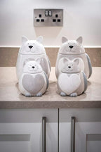 SPOTTED DOG GIFT COMPANY Ceramic Cookie Jar with Lid, Large Cat Treat Container for Cookies & Biscuits, Cute Novelty Kitchen Storage for Countertop, Gifts for Cat Lovers - 43oz White