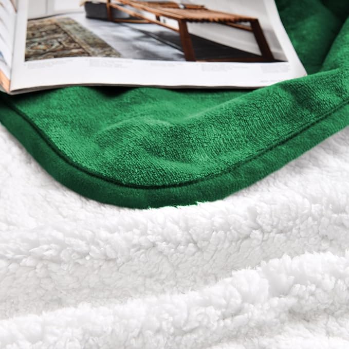 Soft Waterproof Blanket for Bed Couch Sofa, Green, 50x60 inches | Liquid Pee Proof Pet Blanket for Dog Puppy Cat, Reversible Sherpa Fleece Blanket for Couch Cover, Furniture Protector