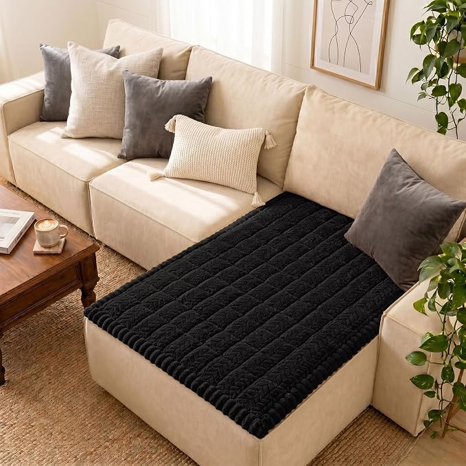 Smiry Couch Cover for Dogs, Non Slip Fuzzy Pet Sofa Covers Washable | Sofa Slipcovers for Sectional Couch, Soft Thick Furniture Protector for Cats Dogs, Against Fur, Dirt, Scratch (43"x63")