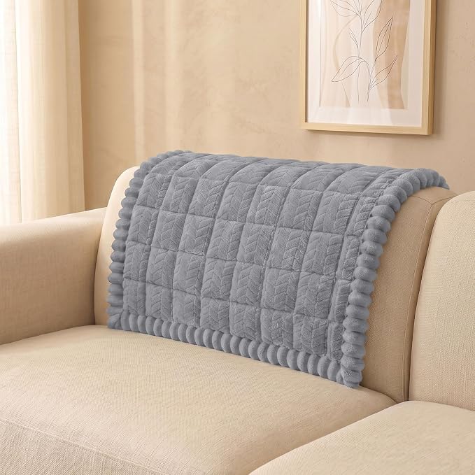 Smiry Couch Cover for Dogs, Non Slip Fuzzy Pet Sofa Arm Covers Washable | Sofa Slipcovers for Armrest & Backrest, Soft Thick Furniture Protector for Cats Dogs, Against Fur, Dirt (35.4"x35.4")