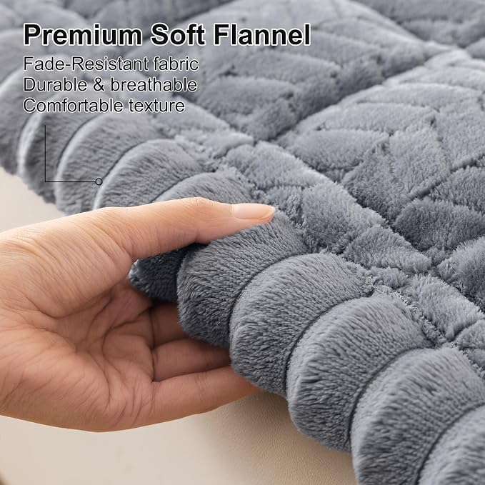 Smiry Couch Cover for Dogs, Non Slip Fuzzy Pet Sofa Arm Covers Washable | Sofa Slipcovers for Armrest & Backrest, Soft Thick Furniture Protector for Cats Dogs, Against Fur, Dirt (35.4"x35.4")