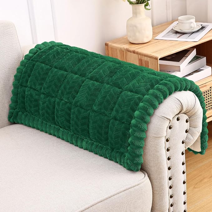 Smiry Couch Cover for Dogs, Non Slip Fuzzy Pet Sofa Arm Covers Washable | Sofa Slipcovers for Armrest & Backrest, Soft Thick Furniture Protector for Cats Dogs, Against Fur, Dirt (27.6"x27.6")