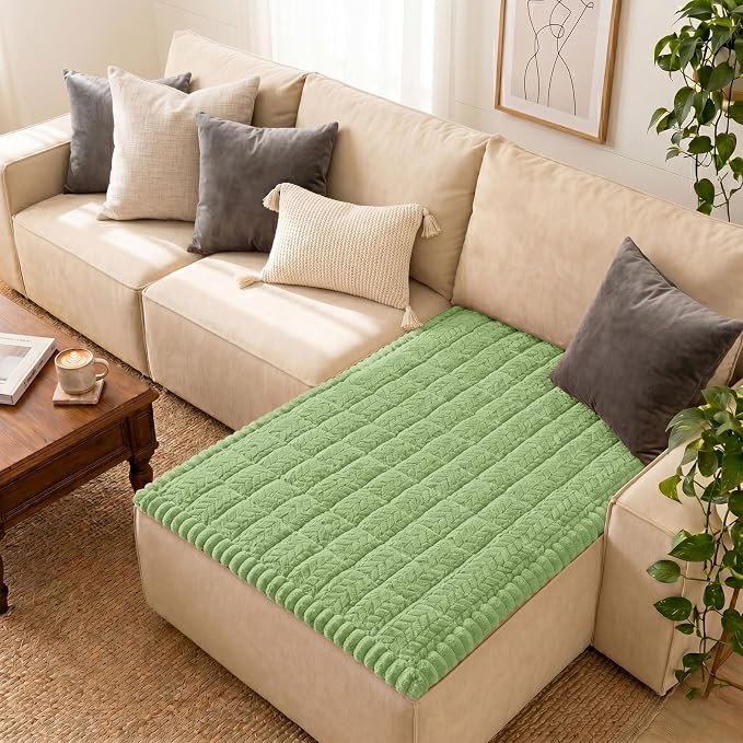 Smiry Couch Cover for Dogs, Non Slip Fuzzy Pet Sofa Covers Washable | Sofa Slipcovers for Sectional Couch, Soft Thick Furniture Protector for Cats Dogs, Against Fur, Dirt, Scratch (43"x63")