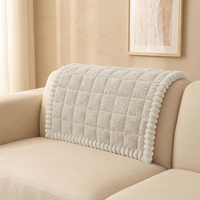 Smiry Couch Cover for Dogs, Non Slip Fuzzy Pet Sofa Arm Covers Washable | Sofa Slipcovers for Armrest & Backrest, Soft Thick Furniture Protector for Cats Dogs, Against Fur, Dirt (35.4"x35.4")